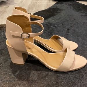 14th & Union Sandals